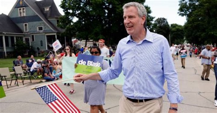 Bill de Blasio Walks In St. Patricks Day Parade