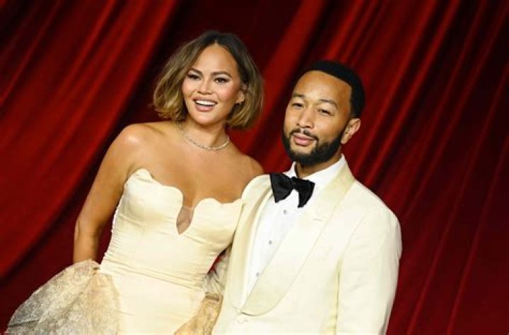 Chrissy Teigen stuns in a pink dress outside Watch What Happens Live in New York City Pictured: Chrissy Teigen Ref: SPL6521439 090523 NON-EXCLUSIVE Picture by: Christopher Peterson / SplashNews.com Splash News and Pictures USA: +1 310-525-5808 London: +44 (0)20 8126 1009 Berlin: +49 175 3764 166 World Rights
