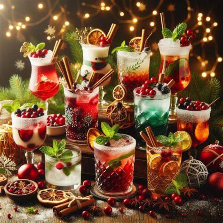 CHRISTMAS COCKTAILS