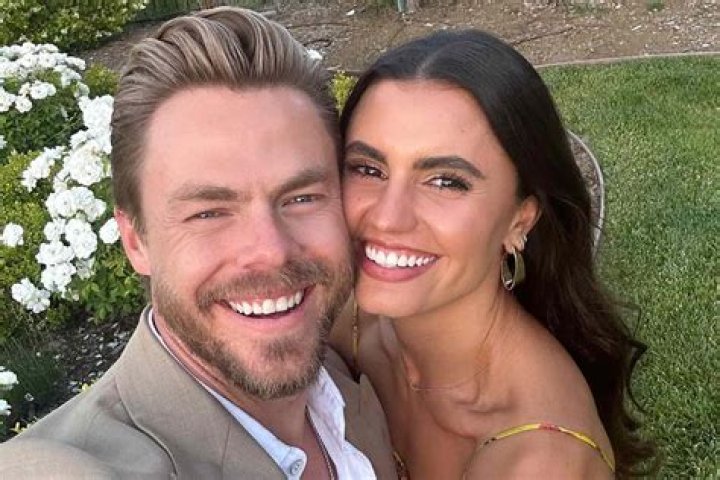 Derek hough hayley erbert