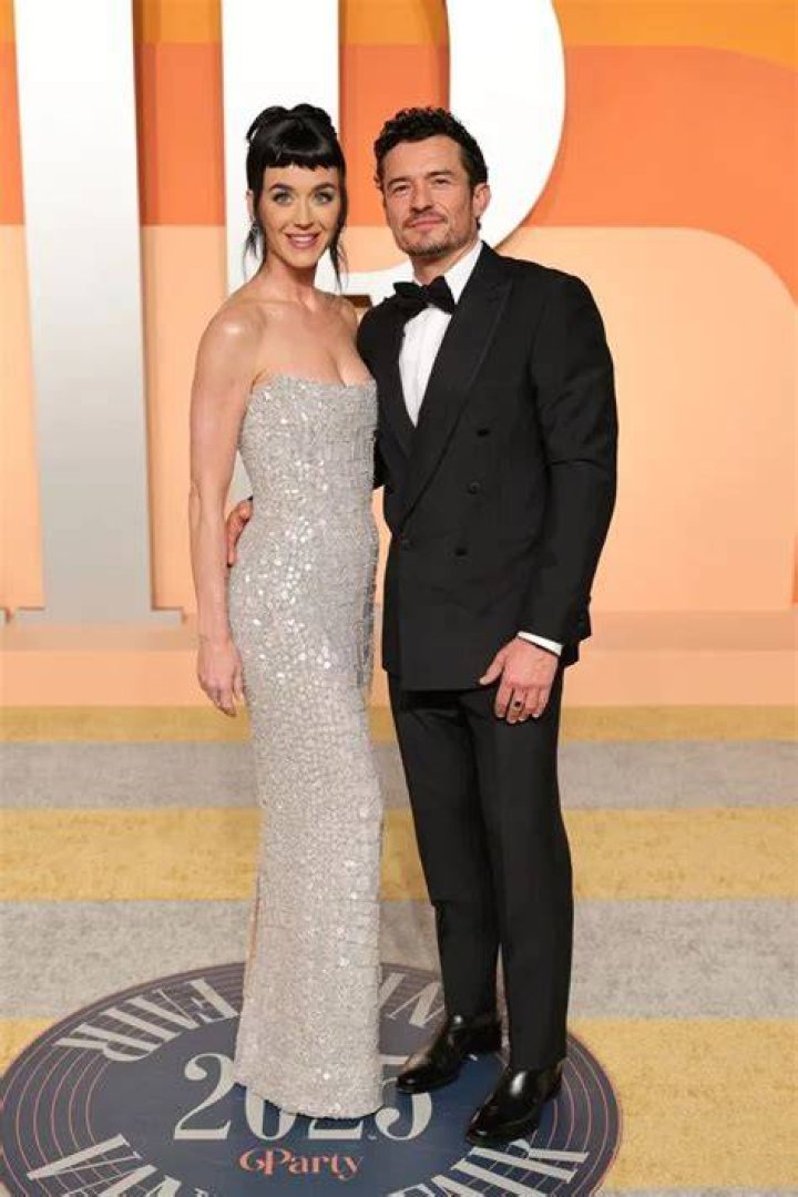 Exclusive&hellip; Orlando Bloom Vacations In France With Kristy Hinze