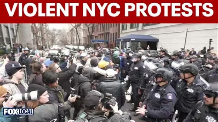 Explosive Devices, New York, USA &ndash; 25 Oct 2018