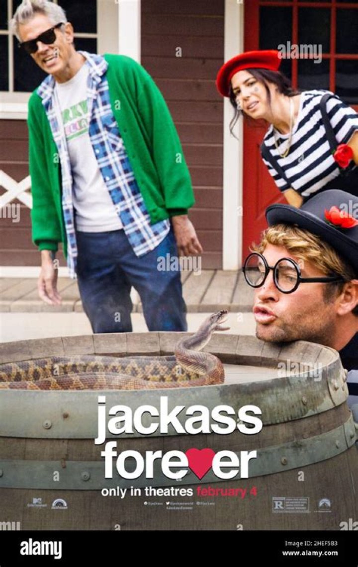 JACKASS FOREVER, (aka JACKASS 4), left: Johnny Knoxville, 2021. ph: Mike Blabac / &copy; Paramount / courtesy Everett Collection