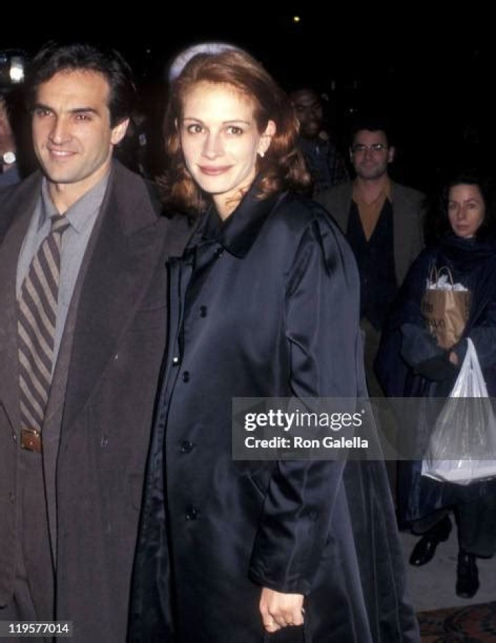 Julia Roberts & Pat Manocchia at the 1996 &lsquo;Michael Collins&rsquo; Premiere
