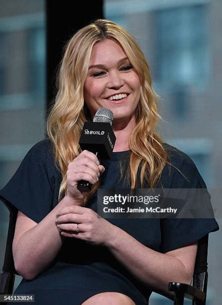 Julia Stiles At Build Speaker Series