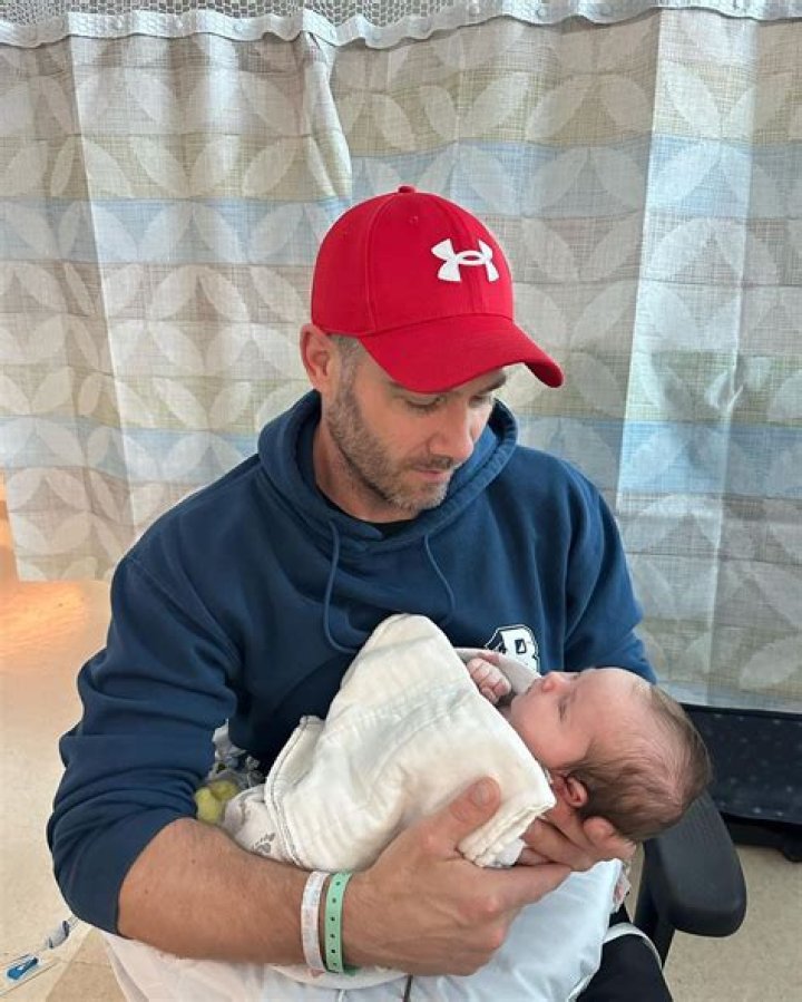 luke macfarlane baby born
