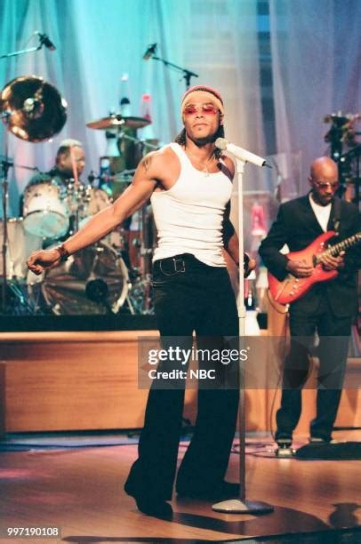 Maxwell performs on Day 1 of the 2013 Essence Music Festival at the Mercedes-Benz Superdome on in New Orleans 2013 Essence Music Festival Concert - Day 1, New Orleans, USA
