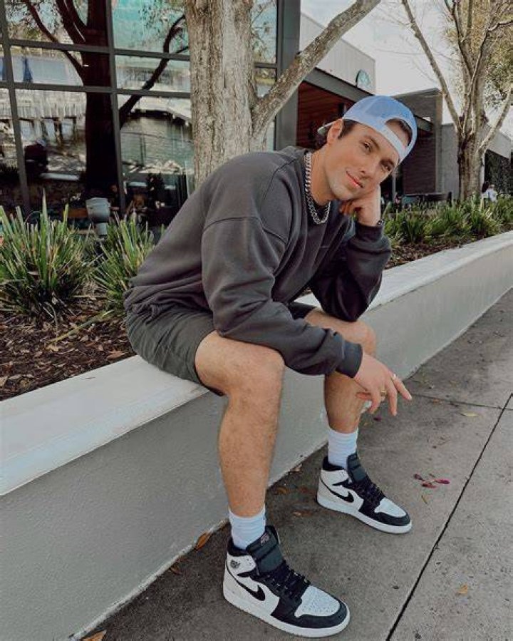 Noah Schnacky &mdash; Pics