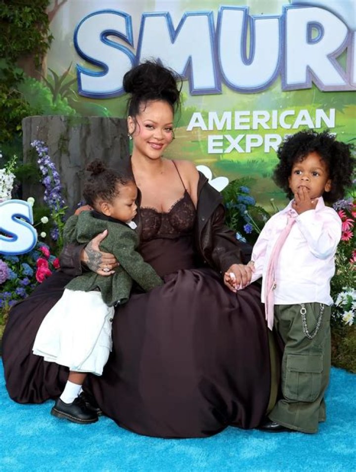 Rihanna & her son in Paris