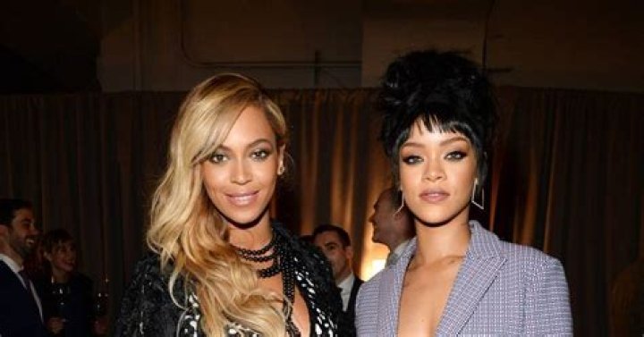 Rihanna Disses Beyonce Grammys